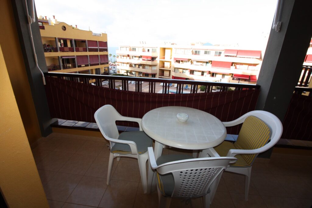 Apartment for sale in Puerto de Santiago